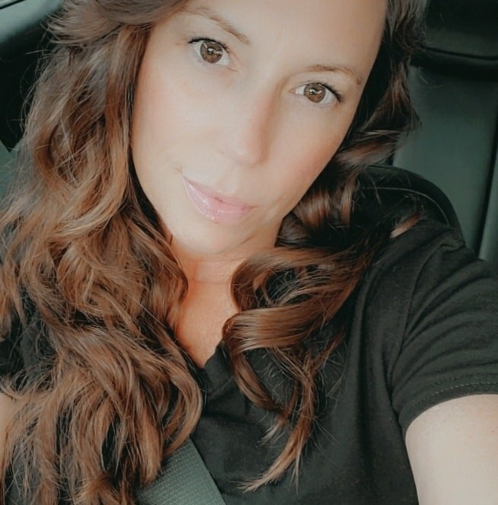 Meet your Posher, Jena